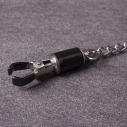 Verstelbare Tepelklemmen Met Ketting - Silver By Master Series -Rimba Seksshop 112 kio 2119 nipple clamps strong chain 25957