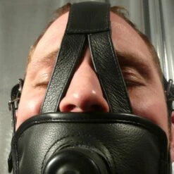 Harnas Met Opblaasbare Butterflyknevel Van NLLeather -Rimba Seksshop Butterfly Knebelharness Aufblasbar 3 600x600 1