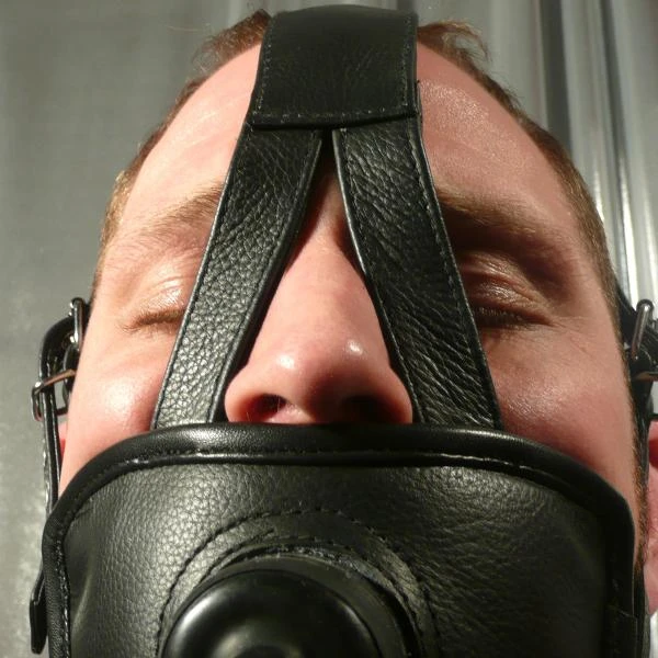 Harnas Met Opblaasbare Butterflyknevel Van NLLeather 4 Harnas Met Opblaasbare Butterflyknevel Van NLLeather - Afbeelding 2