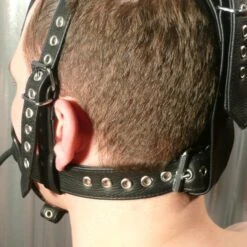 Harnas Met Opblaasbare Butterflyknevel Van NLLeather -Rimba Seksshop Butterfly Knebelharness Aufblasbar 4 600x600 1