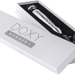 Doxy Number 3 Wand Massager Vibrator - Aluminium 8 Doxy Number 3 Wand Massager Vibrator - Aluminium -Rimba Seksshop Doxy Number 3 box2