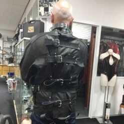 Leren Dwangbuis Met Zachte Lederen Voering -Rimba Seksshop SJ6