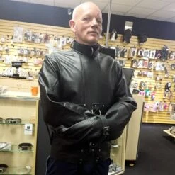 Leren Dwangbuis Met Zachte Lederen Voering -Rimba Seksshop SJ7