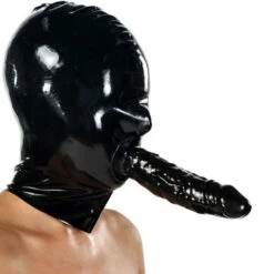 Kinky Latex Masker Met Dildo By Anita Berg