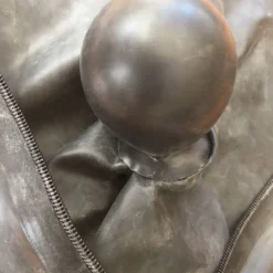 Latex Masker Met Ritssluiting En Oppompbare Mondknevel 10 Latex Masker Met Ritssluiting En Oppompbare Mondknevel -Rimba Seksshop gag big