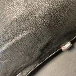 Zwart Lederen Kussensloop Full-size (50 X 70 Cm) Van NLLeather -Rimba Seksshop leather cusion cover 4