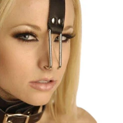 Neushaak Met Pu-leder Bandje